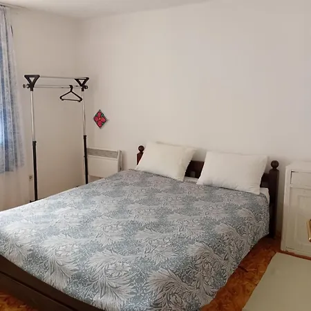Apartmán Almir